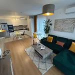 Foresthouse 2